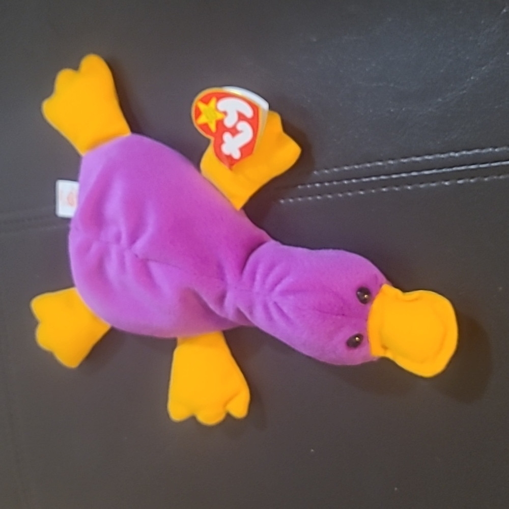 TY BEANIE BABY PATTI